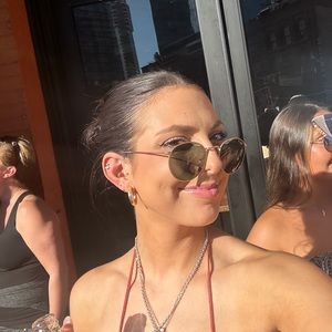 Meet your Posher, Andi